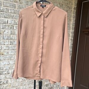 Express Portofino Taupe Button-Front Long Sleeve Shirt Size Medium